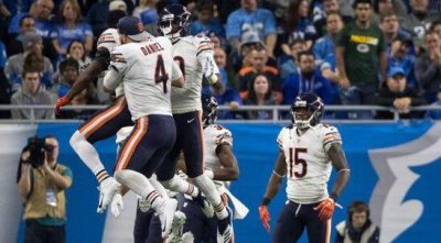 Día de Acción de Gracias Guerra civil del norte, oso 23-16 león.